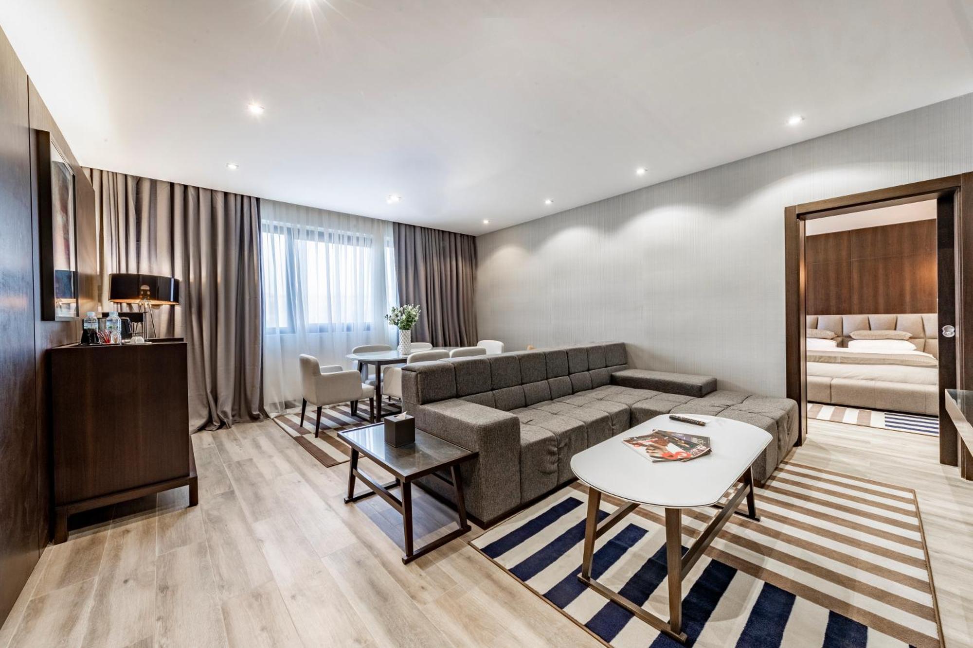 Riviera Royal Hotel Konakri Dış mekan fotoğraf