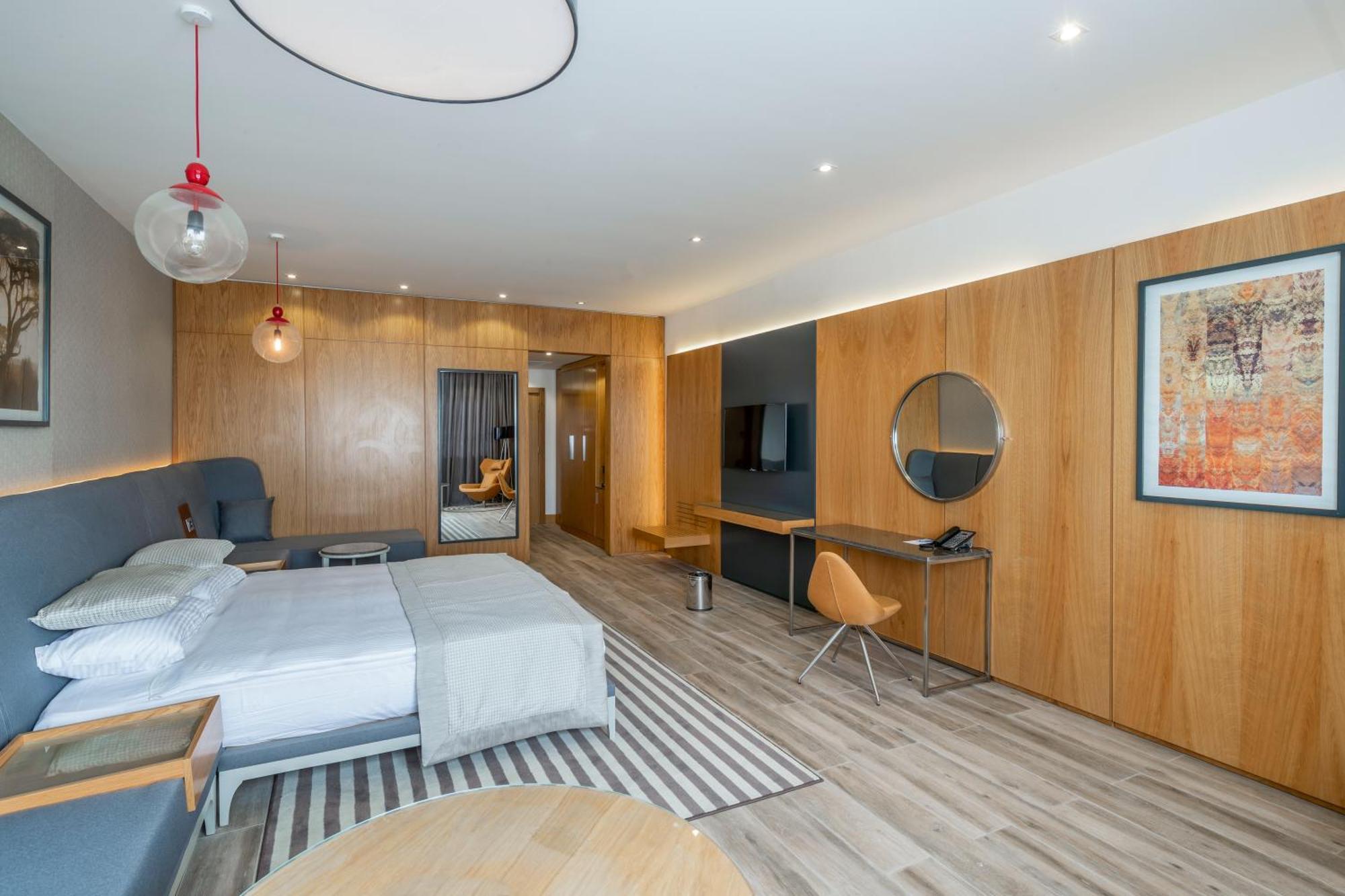 Riviera Royal Hotel Konakri Dış mekan fotoğraf